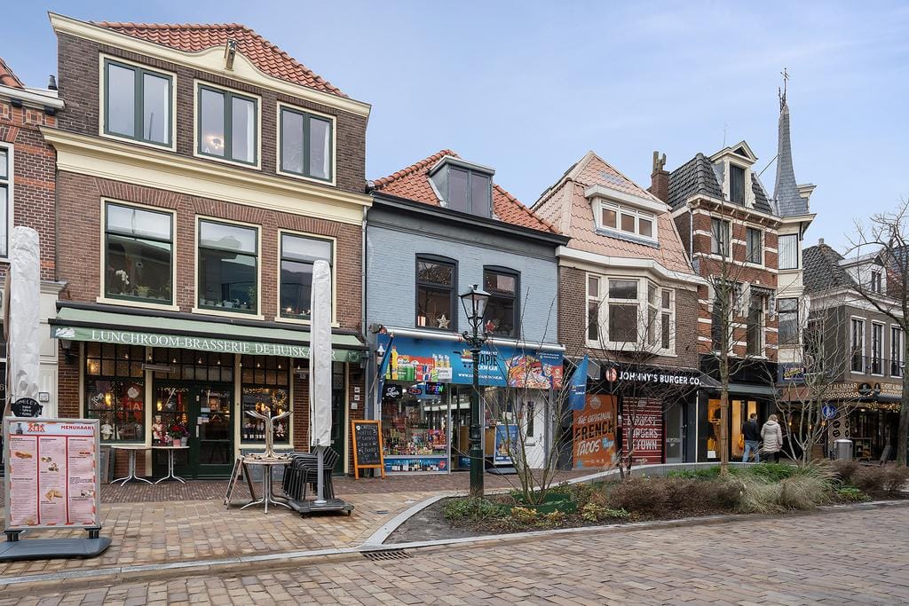 https://verkoopmakelaarbas.nl/wp-content/uploads/2025/03/184072211.jpg