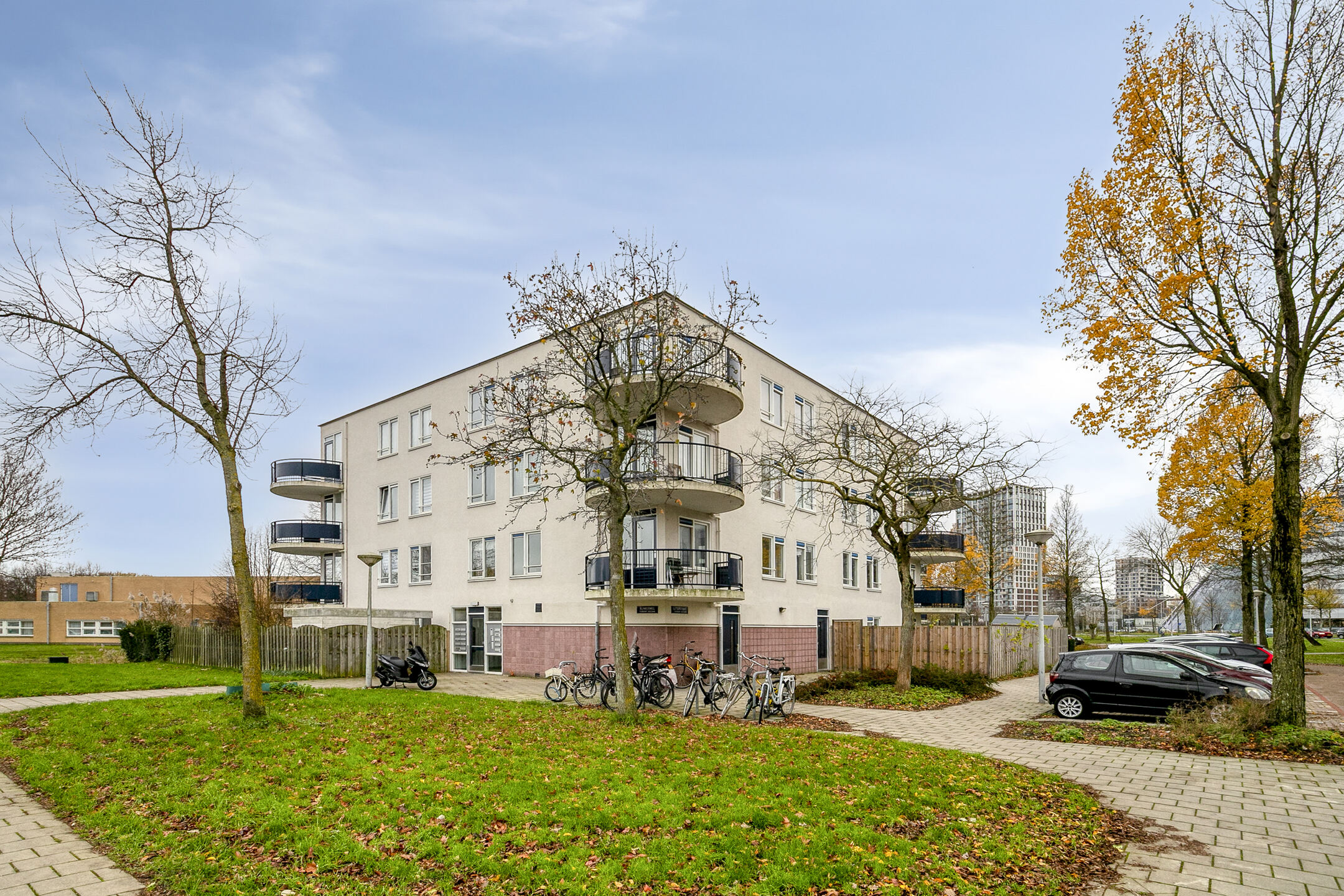 https://verkoopmakelaarbas.nl/wp-content/uploads/2026/05/264395780.jpg