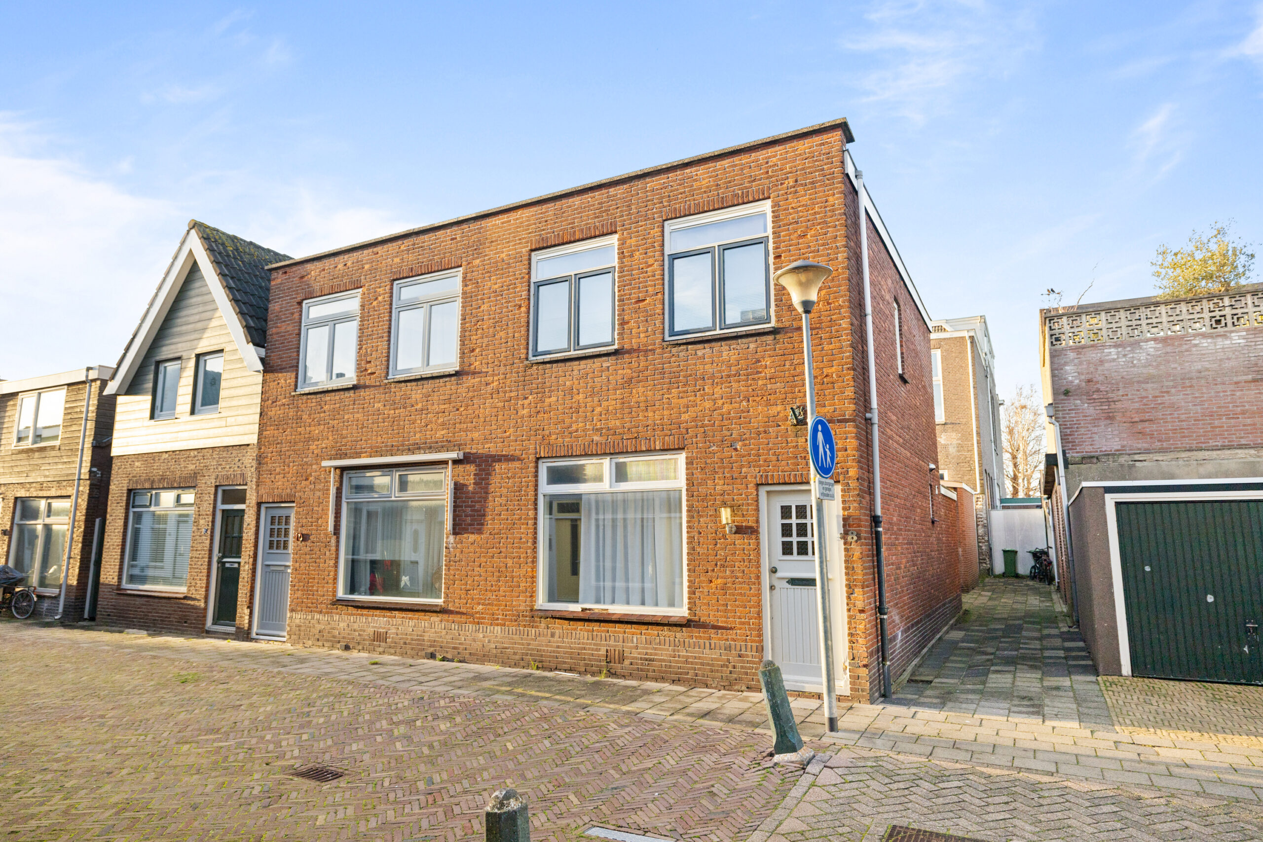 https://verkoopmakelaarbas.nl/wp-content/uploads/2026/06/261734978-scaled.jpg