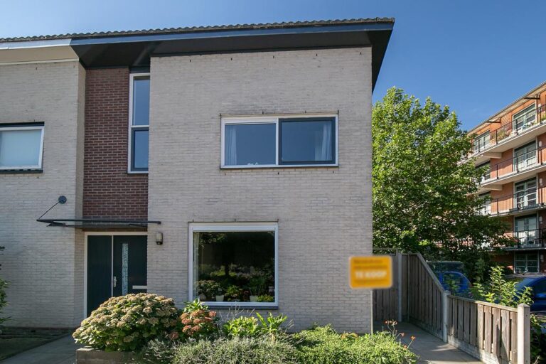 Hornstraat 2