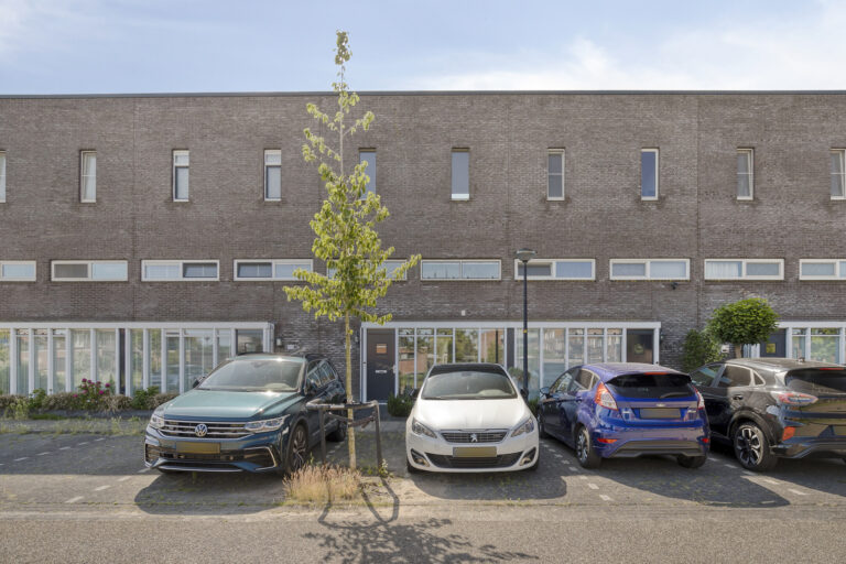 Zuidwijkring 107