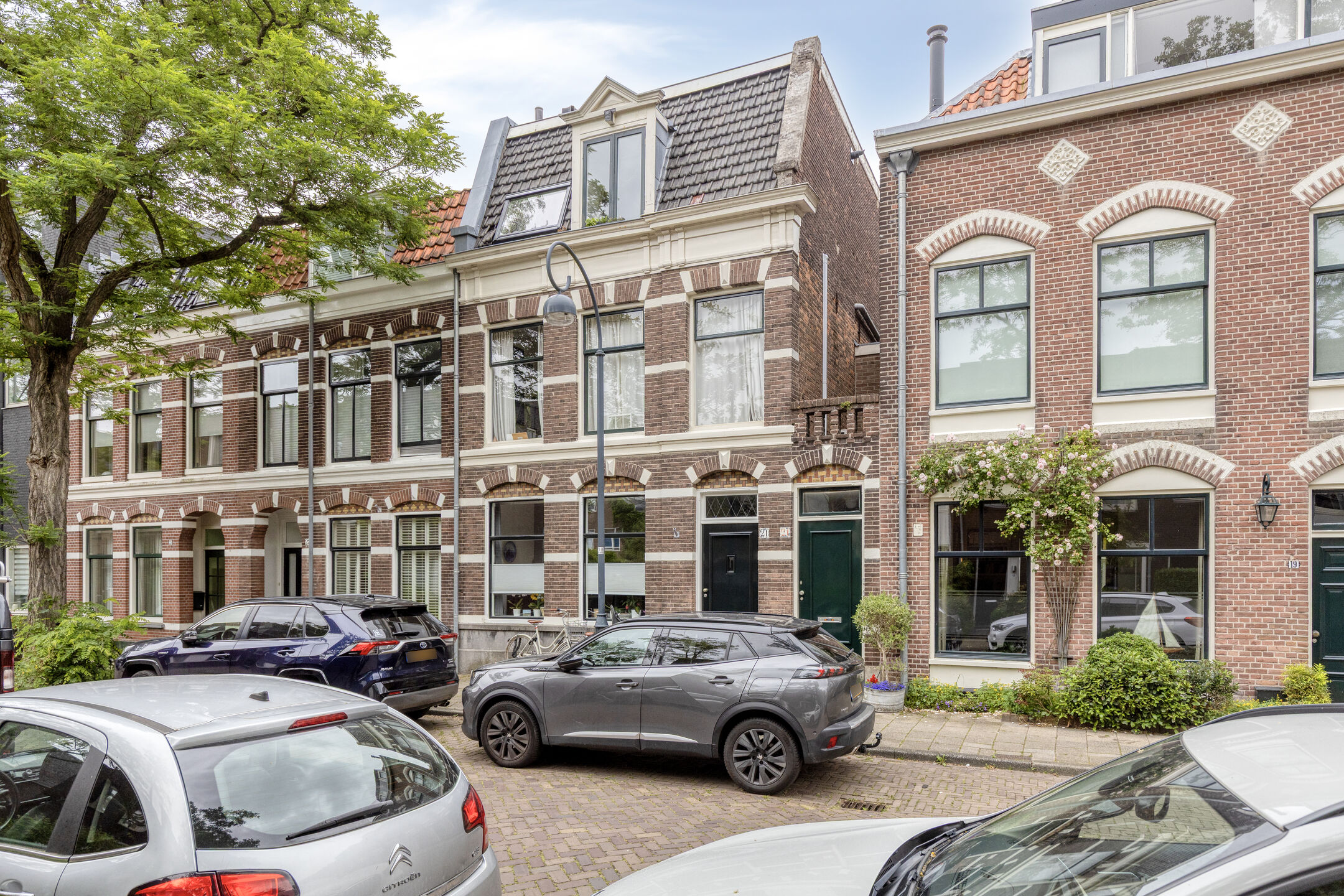 https://verkoopmakelaarbas.nl/wp-content/uploads/2026/08/283037593-1.jpg